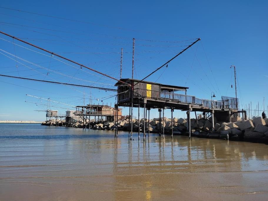 Casa Di Pipo - Appartamento Davanti Al Mare Pescara Esterno foto